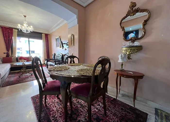 Luxury Apartment In The Heart Of Gueliz , Wifi, Pool Marrakesch, Marokko