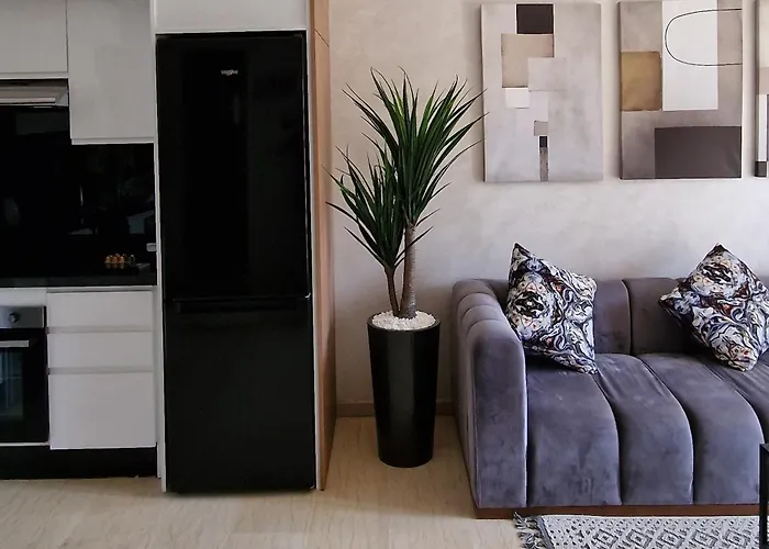 Firstwood Chic Apartment Hivernage