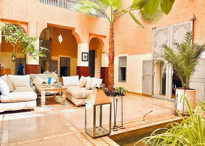 Exclusive And Stylish 4-Bedroom Riad With Plunge Pool