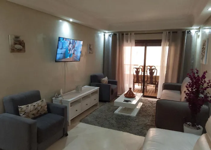 Appartement Tout Confort Avec Possibilite Transport Aeroport Marrakesh, Morocco