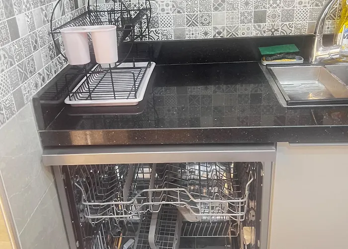 Apartment 7 Minutes Walk From Menara Airport Marrakesh, Marruecos