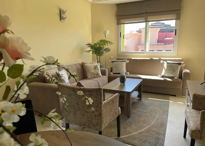 Elegant Pool Reatreat In Hivernage 2 Pools And Ac Comfort