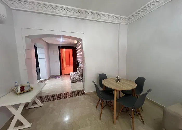 Bel Appartement Meuble Avec Piscine, L'Hivernage A Marrakech