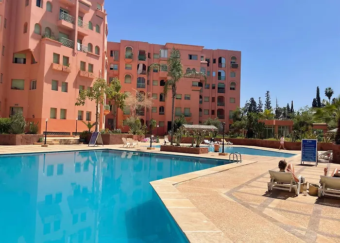 Elegant Pool Reatreat In Hivernage 2 Pools And Ac Comfort