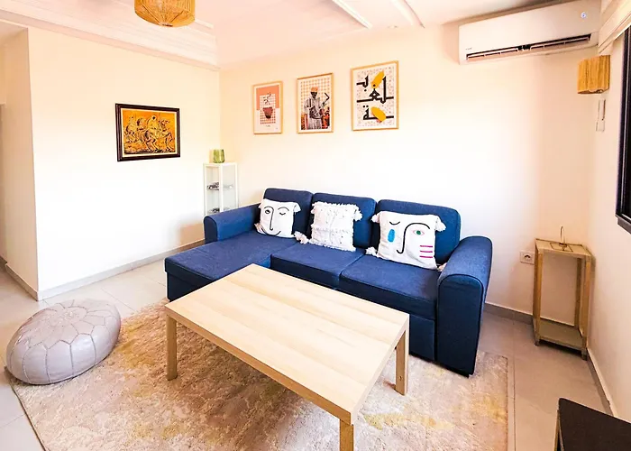 Jardin Yves Appartement 2 Chambres Chic & Parking